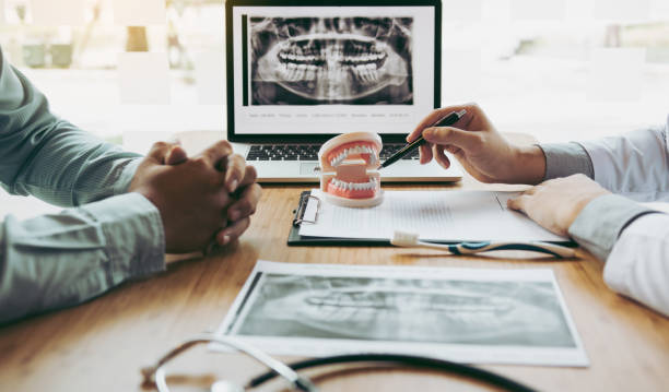 Best Emergency Gum Treatment in Wmette, IL